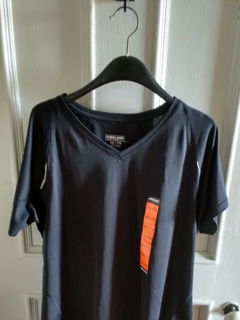 NWT Kirkland Signature Men's XXL Wicking Athletic T-Shirt (22.75" PTP)